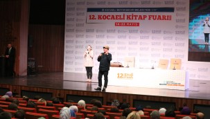 Okan Bayülgen: Z Kuşağı Londra'da itaat etmeye razı