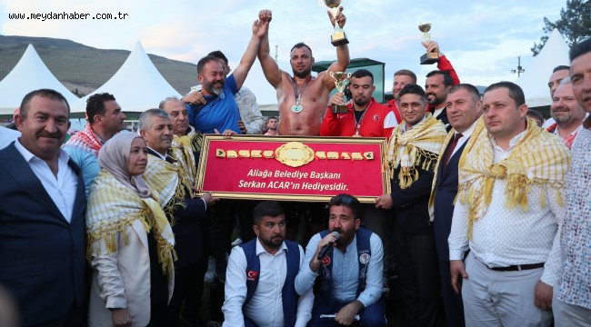 PEHLİVANLAR HELVACI'DA ER MEYDANINA İNDİ