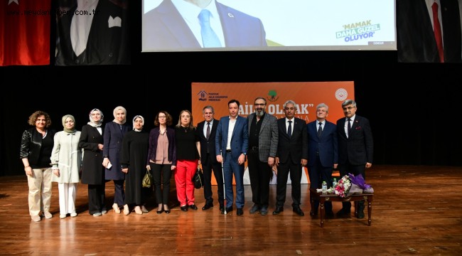 Senai Demirci'nin "Aile Olmak" Konferansına Büyük İlgi  