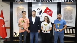 Turgutlu Belediyespor'da Kupa Sevinci