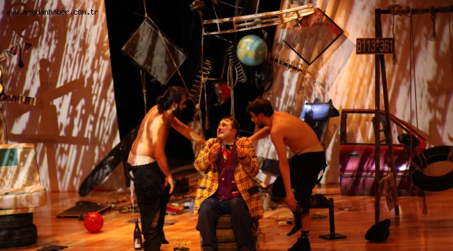 ULUSLARARASI AYVALIK TİYATRO FESTİVALİ 11 YAŞINDA