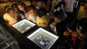 ALTINDAĞLI ÇOCUKLAR ERİMTAN MÜZESİ'NDE