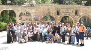 Başkan Çalkaya "Engelleri Sevgiyle Aşıyoruz"