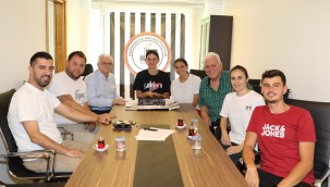 BURHANİYE BELEDİYESPOR KADIN BASKETBOL TAKIMI TRANSFERLERE BAŞLADI