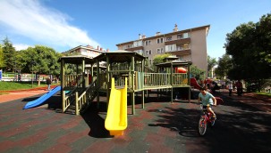 ÇANKAYA PARKLARI ÇOCUKLAR İÇİN YENİLENİYOR 
