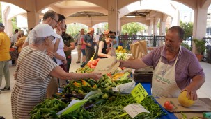 Çeşme'de Plastik Atıksız Üretici Pazarı