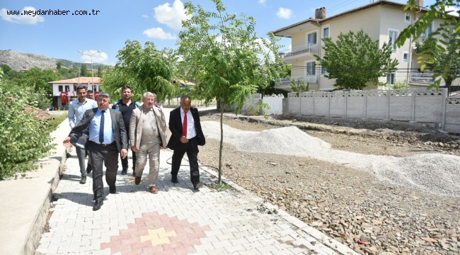 Çorum Belediyesi ilçelere asfalt desteğini sürdürüyor