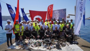 "Denize En Çok Mavi Yakışır"