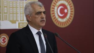 Dr. Gergerlioğlu: Kabadayı mı polis mi olduğu belli olmayan bir kamu görevlileri milletvekillerine hakaret ediyor.