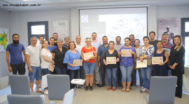 EFES TARLASI YAŞAM KÖYÜ'NDE MANTARCILIK EĞİTİMİ