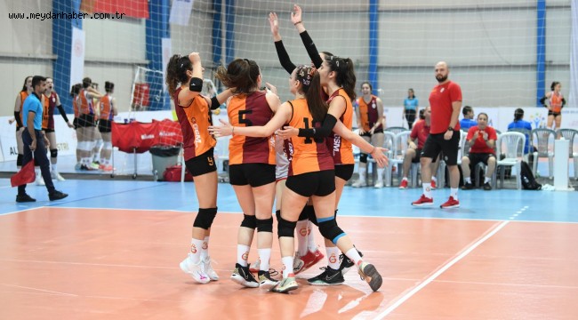 Festival Voleybol heyecanı kaldığı yerden devam ediyor