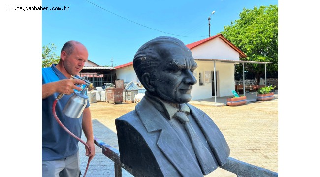 Fethiye Belediyesi Atatürk Büstlerini Yeniliyor