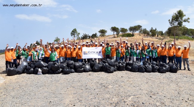 FOÇA İNGİLİZ BURNUNDA ÇEVRE TEMİZLİĞİ