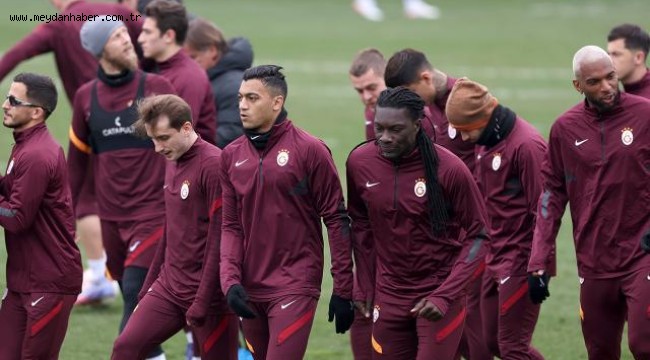 Galatasaray'da hücum hattı değişebilir
