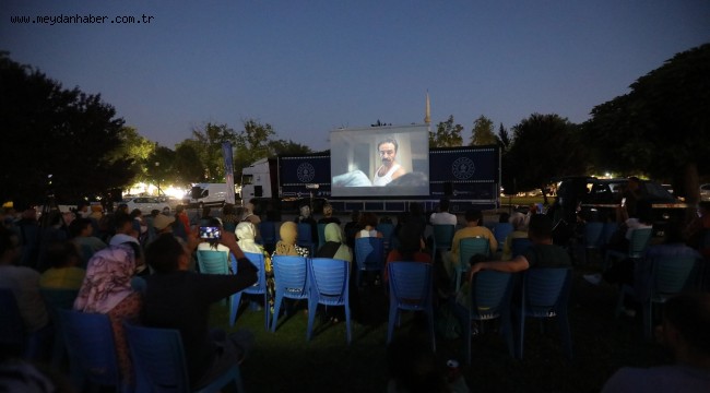 GEZEN SİNEMA GÜNLERİ AÇIK HAVADA SİNEMA KEYFİ YAŞATTI