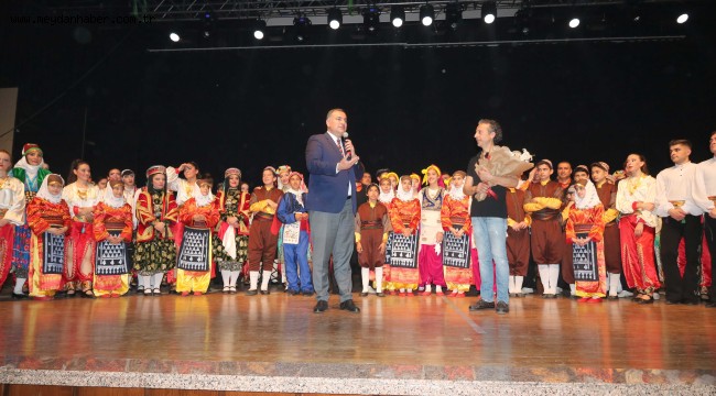 HOY-TUR'UN RENKLERİ ANKARA'YI BÜYÜLEDİ 