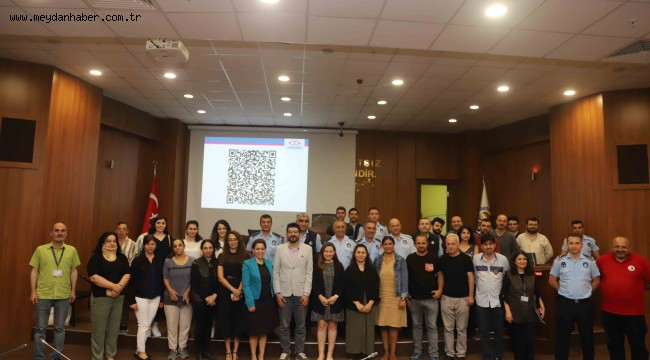 Kartal Belediyesi personeline "Toplumsal Cinsiyet Eşitliği Semineri" verildi