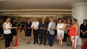 Kartal Halk Eğitim Merkezi'nin Yılsonu Resim Sergisi Açıldı