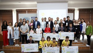 KÜÇÜKÇEKMECELİ ÖĞRENCİLER FİKİR VE PROJELERİNİ YARIŞTIRDI