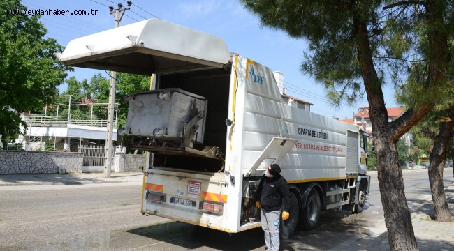 Mahallelerde genel temizlik yapılıyor