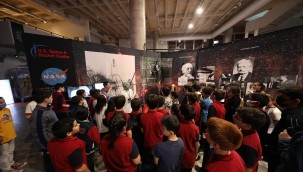  NASA SERGİSİ 2 AYDA 61 BİN 500 KİŞİYİ AĞIRLADI