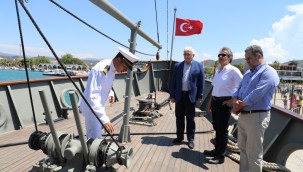 NUSRET MAYIN GEMİSİ BURHANİYE'DE DEMİR ATTI