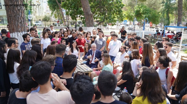 Rektör Budak Tire Ödemiş ve Bayındır'da öğrencilerle buluştu