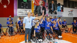 ŞAMPİYON HATAY BÜYÜKŞEHİR BELEDİYESPOR