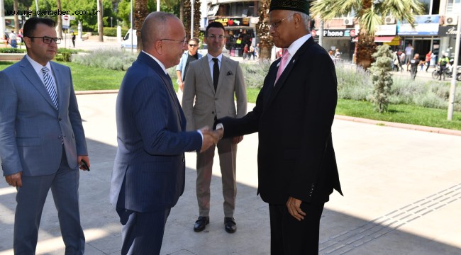 Valimiz Ali Fuat Atik'i Makamında Ziyaret Etti