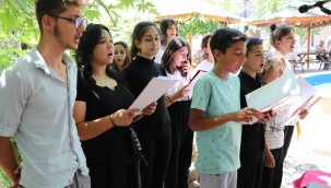 YARIN AKŞAM LİMAN'DA EĞİRDİR HALKINA KONSER VERECEKLER.