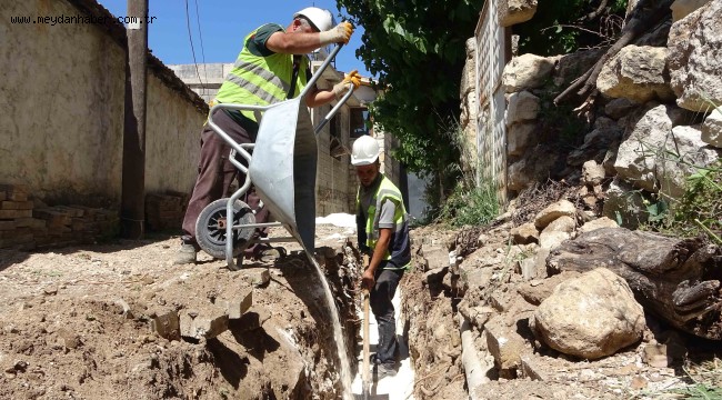 YAYLADAĞI ŞENKÖY'E YENİ ŞEBEKE KAZANDIRILIYOR