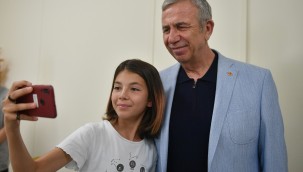 MANSUR YAVAŞ BAŞKENTLİ ÇOCUKLARA KAPILARINI AÇAN KESİKKÖPRÜ YAZ KAMPI'NI ZİYARET ETTİ