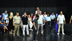 100 muhtardan İzmir'e 100'üncü yıl hediyesi