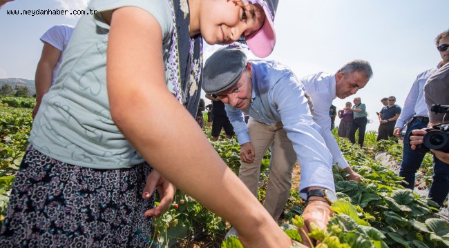 Başkan Tunç Soyer Beydağ'da üreticilerle buluştu