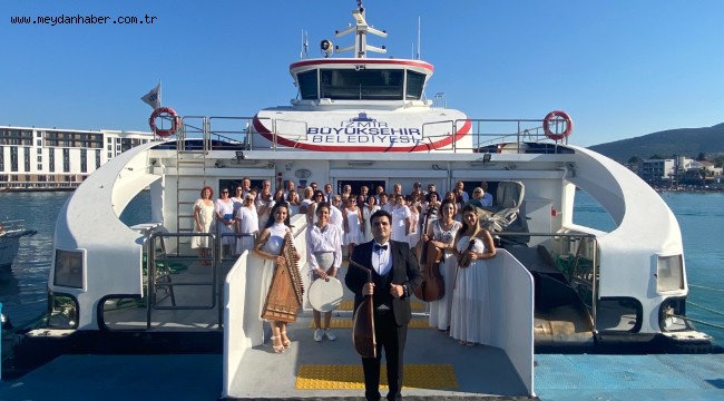 Yaz seferleri şarkılarla renklendi 