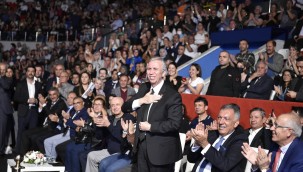 ABB, BÜYÜK OZAN NEŞET ERTAŞ'I VEFA KONSERİYLE ANDI