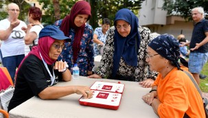 Alzheimer Günü'nde oyunlar oynadılar