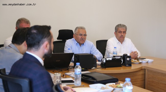 BAŞKAN BÜYÜKKILIÇ'A KAPSAMLI "ULAŞIM" SUNUMU