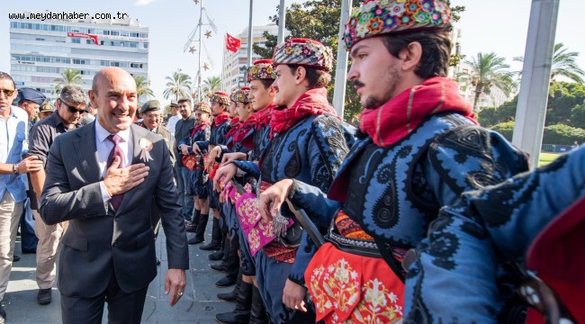 Başkan Soyer gaziler için düzenlenen törene katıldı