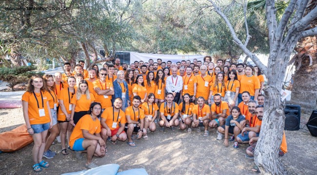 Başkan Soyer genç mühendislerle buluştu Bütün hikâye kenti sevmenizle başlıyor