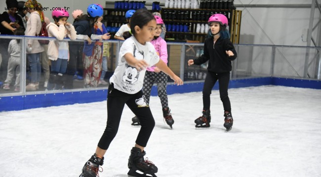 Mamak'ta Buz Pateni Keyfi