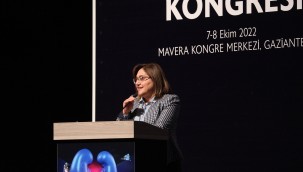 BAŞKAN ŞAHİN, BÖBREK NAKLİ YENİLİKÇİ UYGULAMALAR KONGRESİNE KATILDI