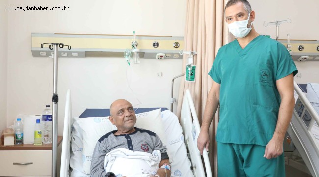 DEÜ HASTANESİ'NDEN KANSERDE ÖNCÜ OPERASYON