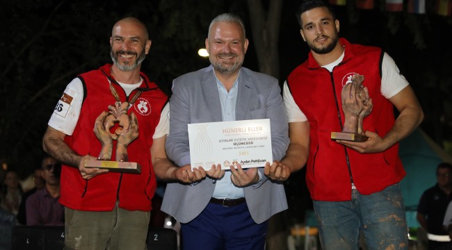 DÜNYA MENEMEN'DE BULUŞTU