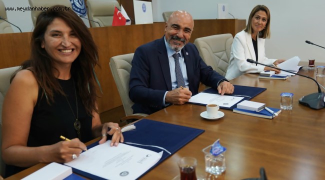 Ege Üniversitesi ile İl Göç İdaresi göçmenlerin topluma uyumu için el ele verdi