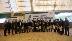 Engel Atlama Yarışları heyecanlı anlara sahne oldu