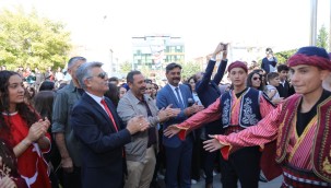 ETİMESGUT'TA 99. YIL COŞKUSU