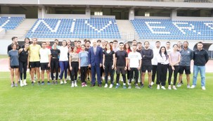 EÜ 20 Mayıs Stadyumu çimleri yeni sezona hazır!