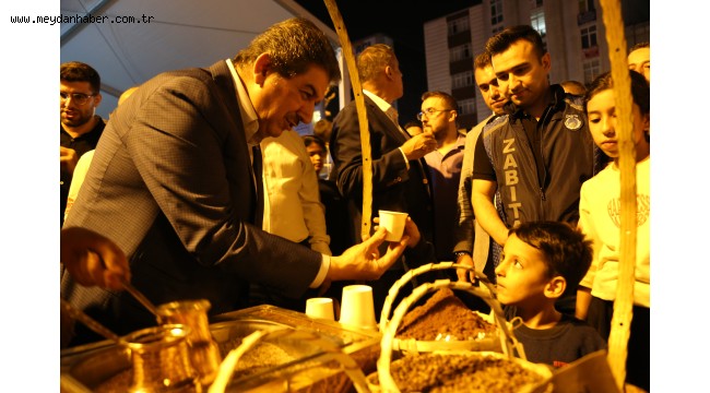 KAHVE MÜDAVİMLERİ ESENLER'DE BULUŞTU