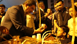 KAHVE MÜDAVİMLERİ ESENLER'DE BULUŞTU